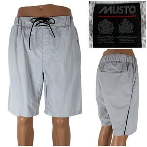 Musto Mens UK 36 Shorts Lined Gray Evolution Drawstring Performance